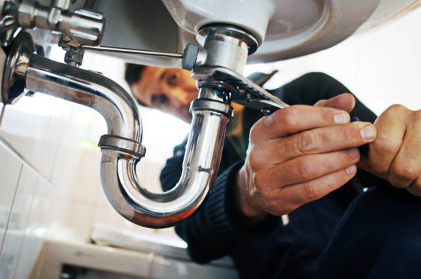 Best Clogged Drain Plumber  in Newark, DE